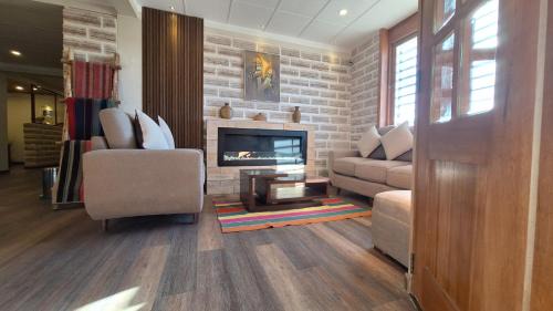 Uyuni Hotel | Relax at Hotel de Sal Atipax: Family-Friendly Retreat