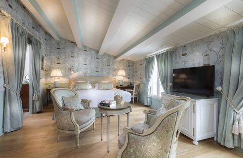 Saint-Martin-de-Re Hotel | Elegant Hotel de Toiras: Spa, Pool & Top Guest Reviews