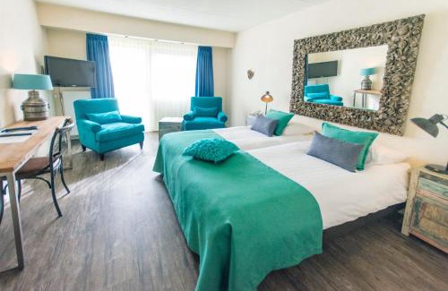 Lies Hotel | Discover Hotel De Walvisvaarder: Spa & Family-Friendly Stay
