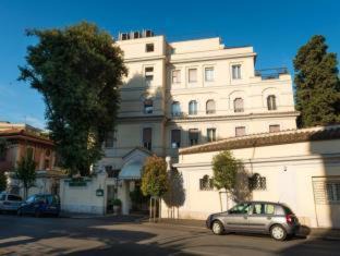 Quartiere III Pinciano Hotel | Discover Hotel Degli Aranci: 4-Star Family-Friendly Stay