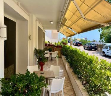 Castro Marina Hotel | Hotel Degli Ulivi: Guest Rated 9/10 with Family-Friendly Amenities