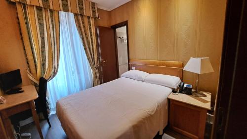 Prati Hotel | Family-Friendly Hotel dei Quiriti: Comfort & Convenience