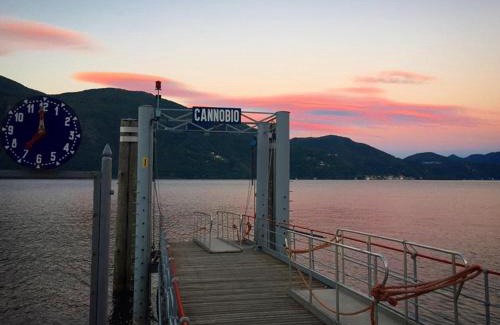 Cannobio Hotel | Discover Comfort at Hotel Del Fiume with Oceanfront Views
