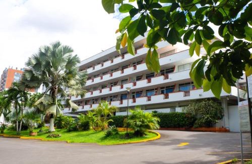 Villavicencio Hotel | Pet-Friendly Hotel del Llano with Oceanfront Pool Access