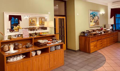 Ravne na Koroskem Hotel | Discover Hotel Delalut: Top-Rated Stay with Hot Tub