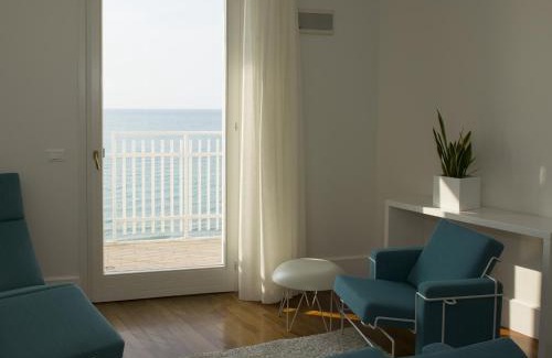 Faro Hotel | Experience Hotel Delle Nazioni: Oceanfront & Pet Friendly