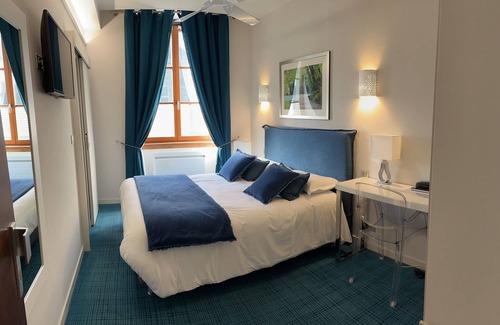 Arbois Hotel | Inviting Hotel des Messageries with Spa & Breakfast Options
