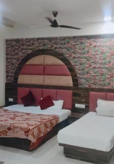 Ahmedabad Hotel | Hotel Dev Palace