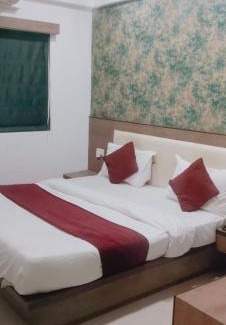 Ahmedabad Hotel | Hotel Dev Palace