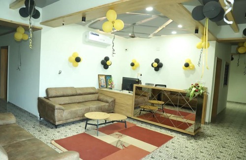 Morbi Hotel | Discover Devdoot Residency: Family-Friendly Getaway Awaits