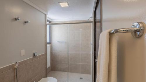 Da Goiabeira Hotel | Experience Hotel Deville Prime Cuiabá: Pet Friendly & Pool