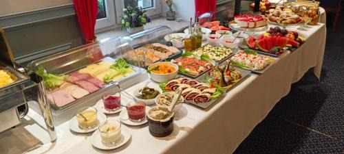 Rumia Hotel | Pet-Friendly Hotel Diamond in Białym Dworku - Rated 8.8