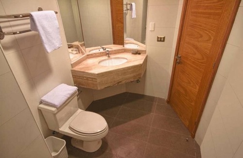 Cavancha Hotel | Discover Hotel Diego de Almagro Iquique: Family-Friendly Getaway