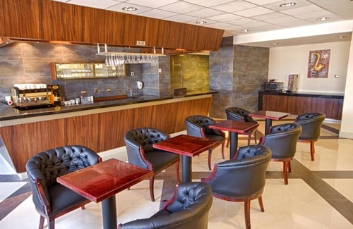 Cavancha Hotel | Discover Hotel Diego de Almagro Iquique: Family-Friendly Getaway