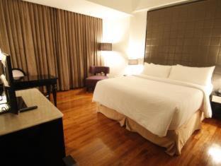 Senayan Hotel | Convenient Stay at Hotel Diradja - Family-Friendly Amenities