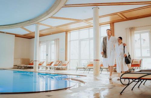 Emsing Hotel | Relax at Hotel Dirsch Wellness & Spa Resort with Ocean Views