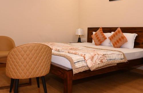 Faizabad Hotel | Top-Rated Ayodhya Pilgrim Hotel with Pure Veg Dining