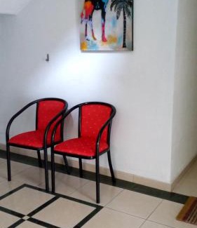 Angre Hotel | Discover Hotel Djigui: Cozy Stay with Breakfast & Dining