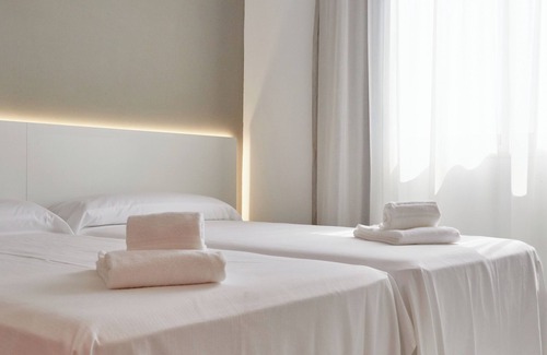 El Grao de Castellon Hotel | Discover Relaxation at Hotel DL Port with Spa & Breakfast