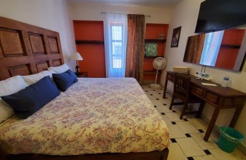 Calvillo Hotel | Family-Friendly Hotel Doña Chela with Pool in Calvillo