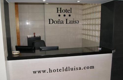 San Luis de Sabinillas Hotel | Oceanfront Retreat at Hotel Doña Luisa with Child-Friendly Amenities