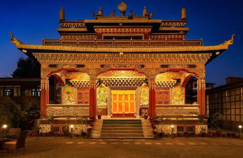 Boudhha Hotel | Hotel Dolmaling: Guest Rated 9/10 with Oceanfront Views