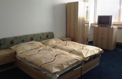 Zilina Hotel | Family-Friendly Hotel Dom techniky with Kitchen & Accessibility