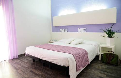 Faro Hotel | Discover Hotel Domingo: Rated 9.4 with Spa & Family Amenities