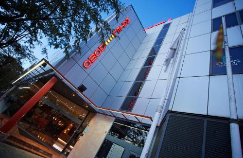 Vilafranca del Penedes Hotel | Discover Hotel Domo: Pet-Friendly 4-Star Retreat with Spa