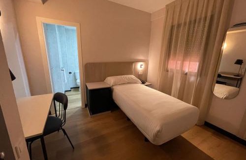 Zaragoza Old Town Hotel | Discover Hotel Don Jaime 54: Family-Friendly Comfort