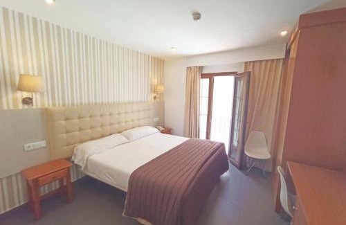 Merida Old Town Hotel | Comfortable Hotel don Manuel in City Center with Hot Tub