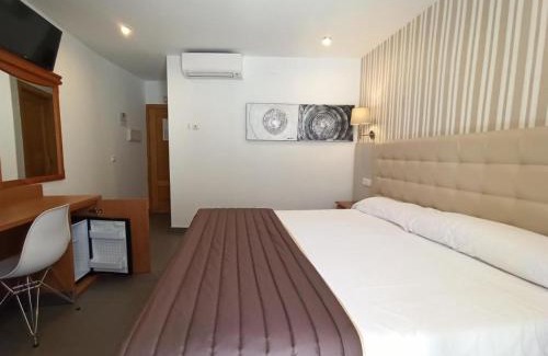 Merida Old Town Hotel | Comfortable Hotel don Manuel in City Center with Hot Tub