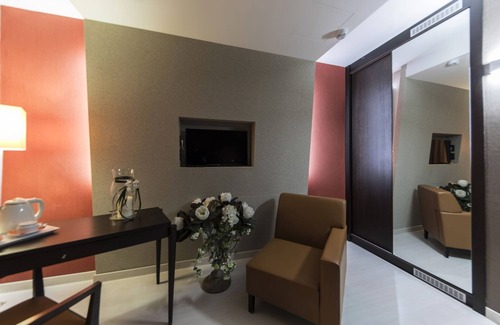 Imola Hotel | Discover Hotel Donatello Imola: 4-Star Retreat Awaits