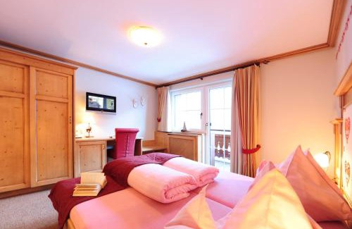 Kappl Hotel | Experience Hotel Dorfstadl: Oceanfront Retreat with Spa