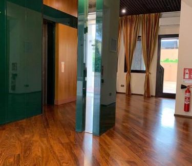 Dozza Hotel | Discover Hotel Dozza: Pet Friendly with Great Amenities