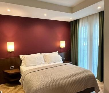 Tushemisht Hotel | Relax at Hotel Driloni: 4-Star Comfort with Pool & Hot Tub