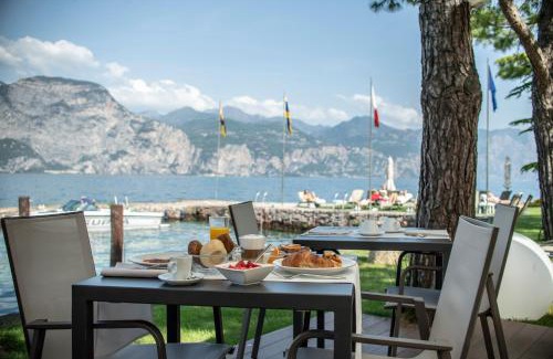 Porto Hotel | Hotel Du Lac: Relax Attitude with Oceanfront Bliss