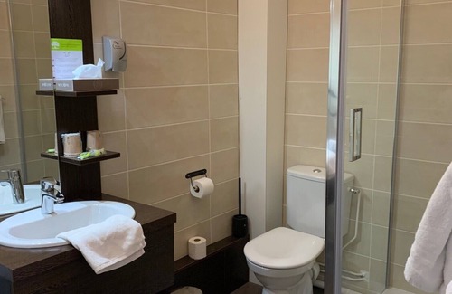 Annonay Hotel | Discover Hotel du Midi: Rated 9.4 with Family-Friendly Amenities