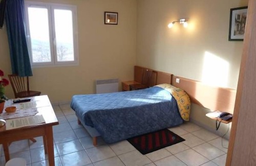 Mas-Saint-Chely Hotel | Experience Hotel du Mont Servy: Rated 9.4 with Breakfast & Family Amenities