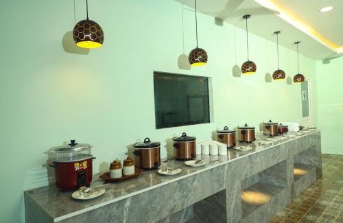 Rameshwaram Hotel | Hotel Dusk and Dawn: Guest Rated 9.5 with Family Amenities