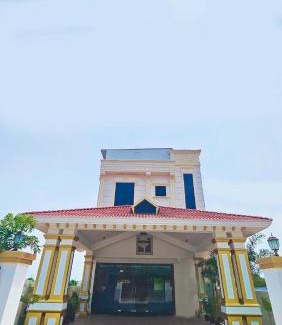 Rameshwaram Hotel | Hotel Dusk and Dawn: Guest Rated 9.5 with Family Amenities