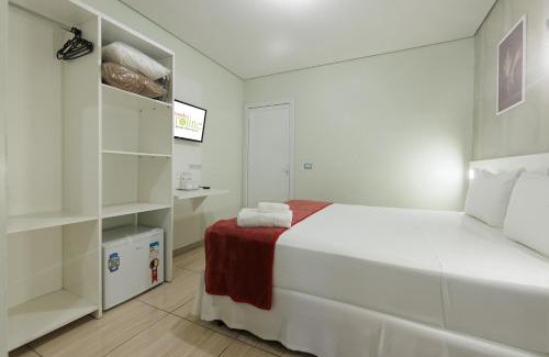 Vila Yolanda Hotel | Charming Hotel e Pousada Caroline with Oceanfront Pool