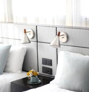 Kwai Chung Hotel | Convenient Hotel Ease Access Tsuen Wan with Family Amenities