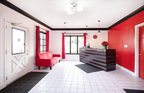 Atchison Hotel | Adventurous Stays at Hotel Eastin Atchison with Pets Welcome