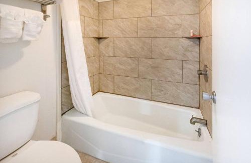 Atchison Hotel | Adventurous Stays at Hotel Eastin Atchison with Pets Welcome