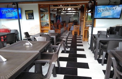 Laureles - Estadio Apartment | Budget-Friendly Hotel Económico: Perfect for Groups