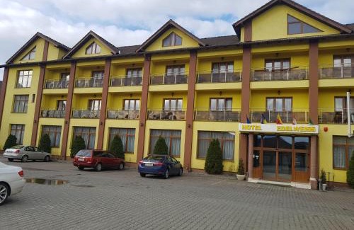 Medias Hotel | Discover Comfort at Hotel Edelweiss - Rated 8.7/10