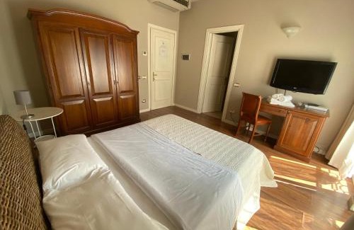 Roe Hotel | Pet-Friendly Hotel Edoné with Breakfast & Great Reviews