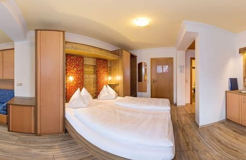 Grossarl Hotel | Pet-Friendly Retreat at Hotel Egger with Spa & Breakfast