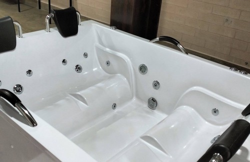 Marinilla Hotel | Relaxing Retreat at Hotel el Cordobés with Spa & Hot Tub